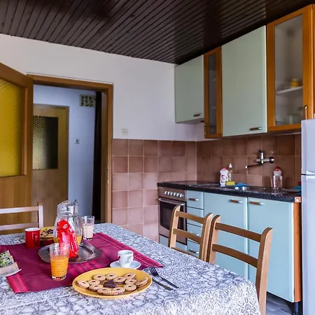 Hacienda Ilidza 게스트하우스 사라예보
